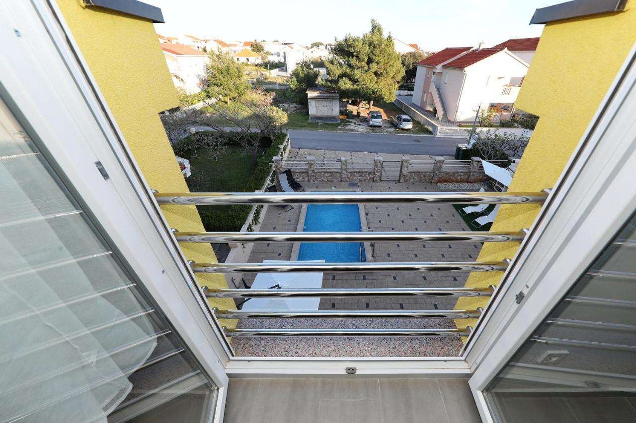 Apartments Oliva Vrsi Exterior foto
